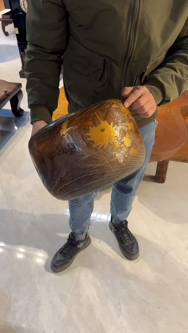 高肉金莳绘 火钵