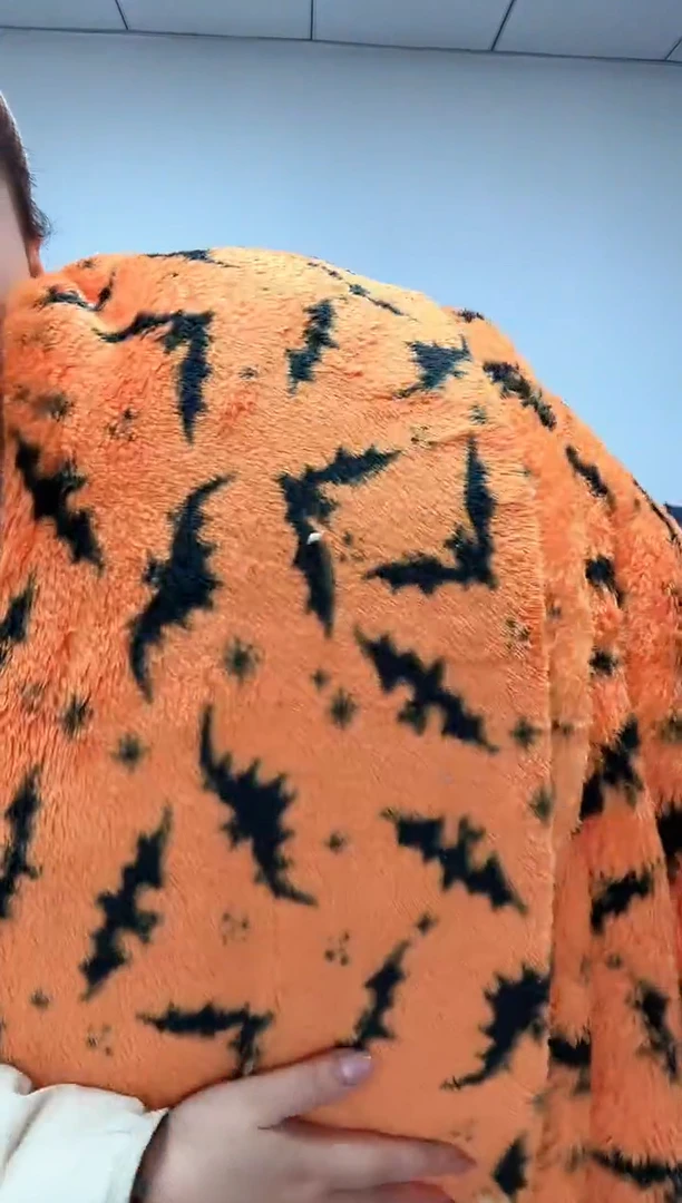 法兰绒2.5X1.8左右以主播所说为准