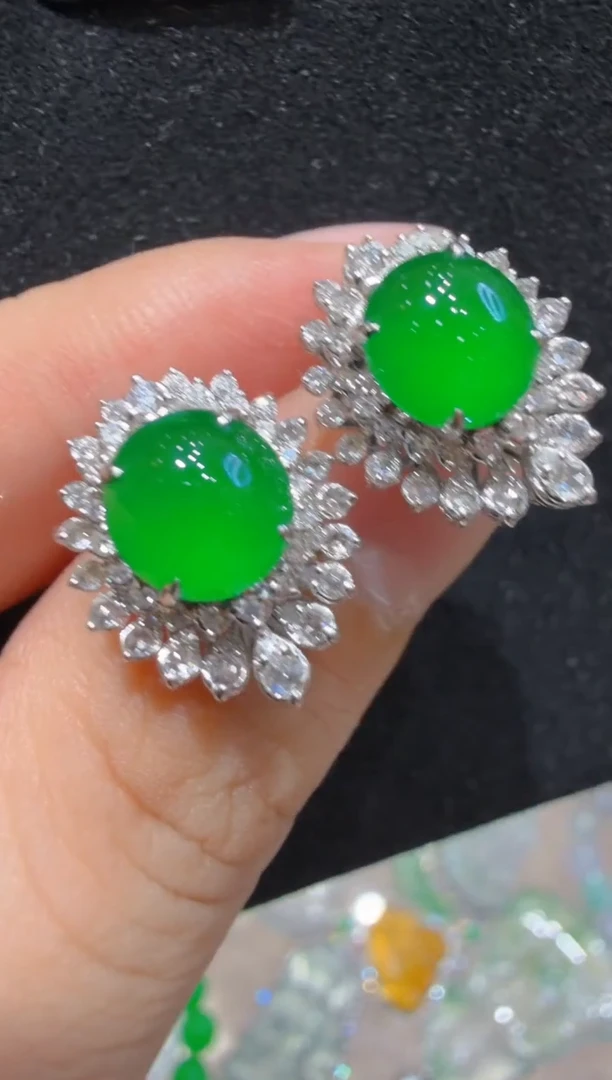 18K金镶嵌翡翠耳饰多样性团购发一件