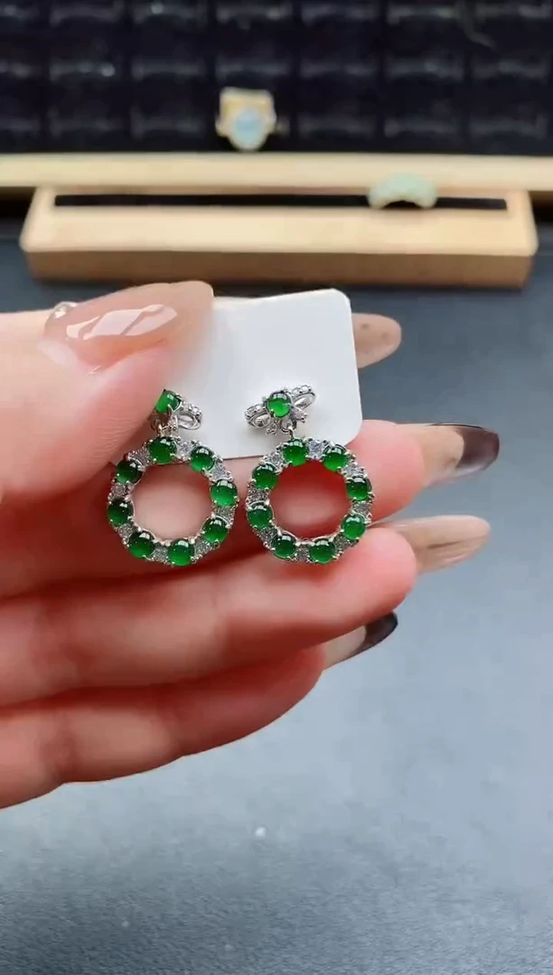 银S925镶嵌戒指翡翠1