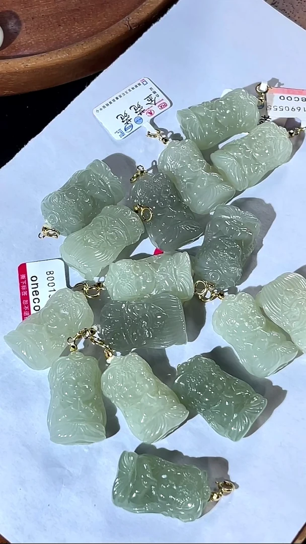 和田玉银S925镶嵌吊坠(不含链)多样性发货其一
