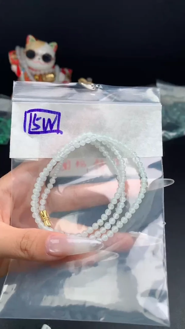 未镶嵌挂件翡翠10  卡3.8