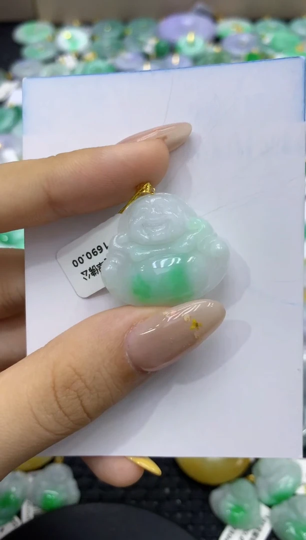 颈饰18K金镶嵌翡翠天然缅甸翡翠A货