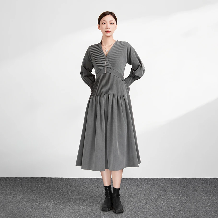 S·DEER圣迪奥早秋新款设计师百搭长袖时尚轻奢气质休闲女装连衣裙