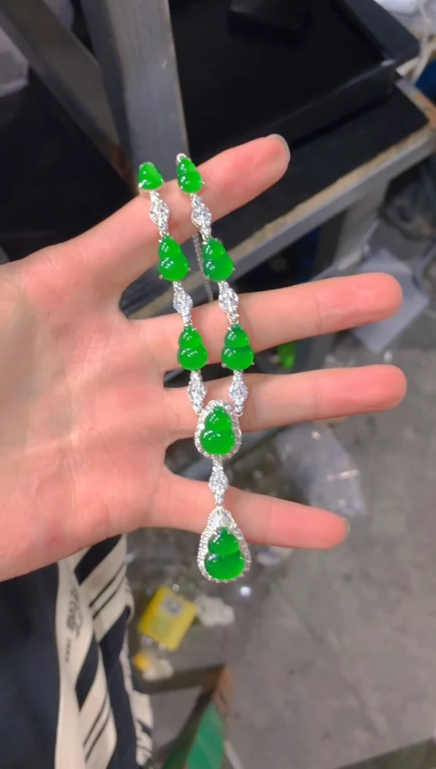 【闪购商品】定制翡翠未镶嵌55-定制翡翠-多样性发货（发其一）