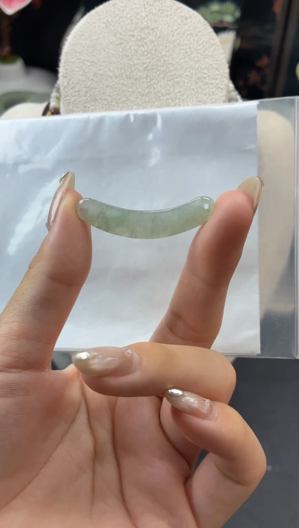 翡翠未镶嵌颈饰10号玉璜
