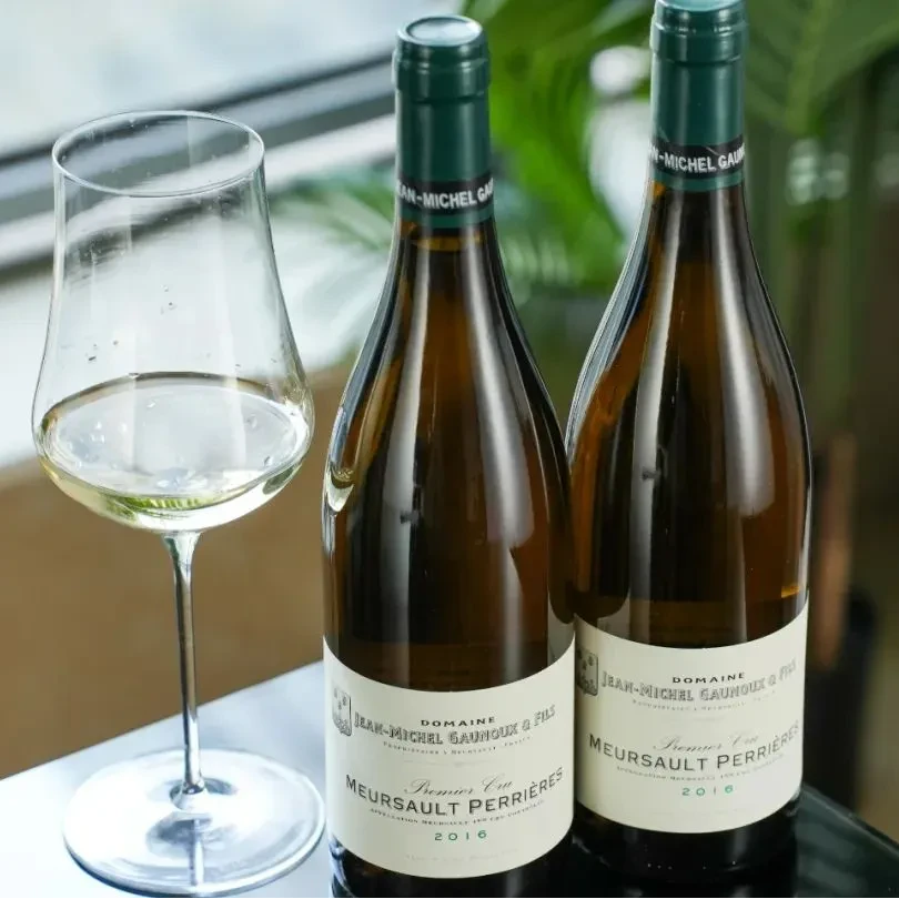 2016年勃良第格鲁父子酒庄默尔索一级园石头园霞多丽干白