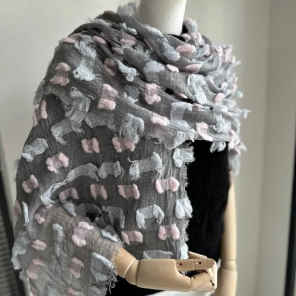 2025年春季新款小云朵羊毛剪花围巾YRW4050