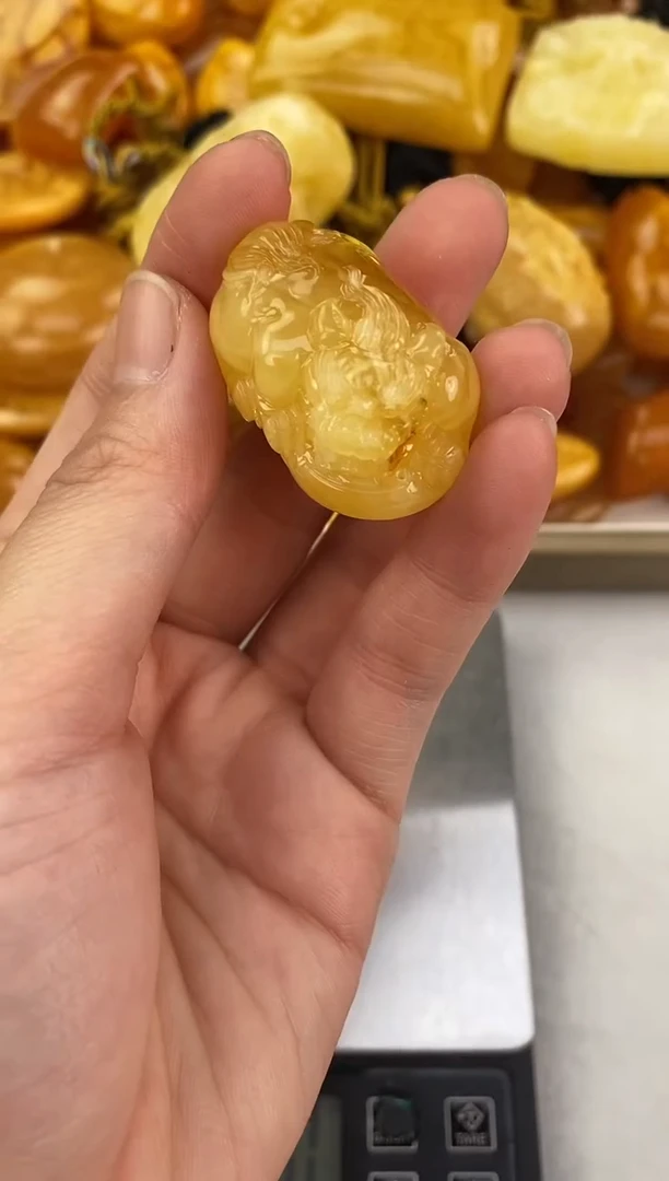 裸石琥珀未镶嵌天然蜜蜡琥珀