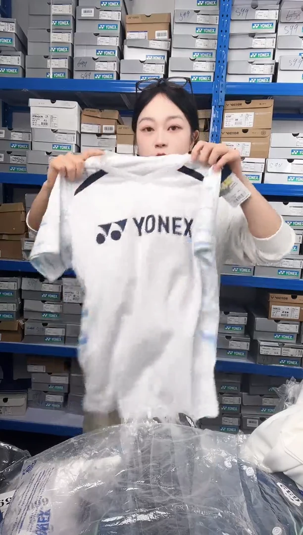 659号清仓衣服，不退不换！！女款白色L码 直播间  微瑕