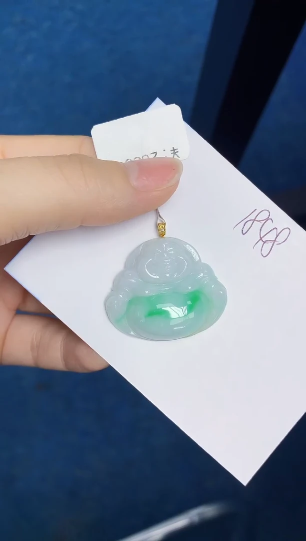 翡翠18K金镶嵌颈饰天然缅甸翡翠A货