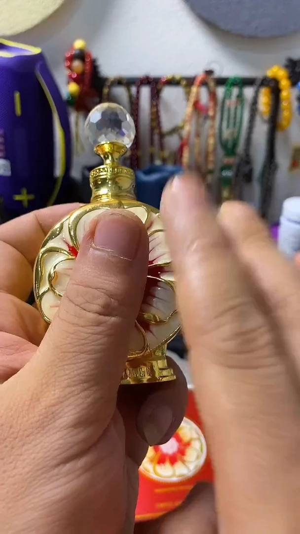 瓷片闪购商品 如图所示