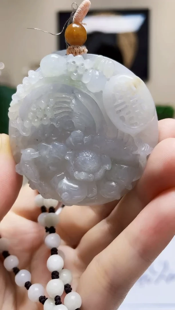未镶嵌定制翡翠吊坠99