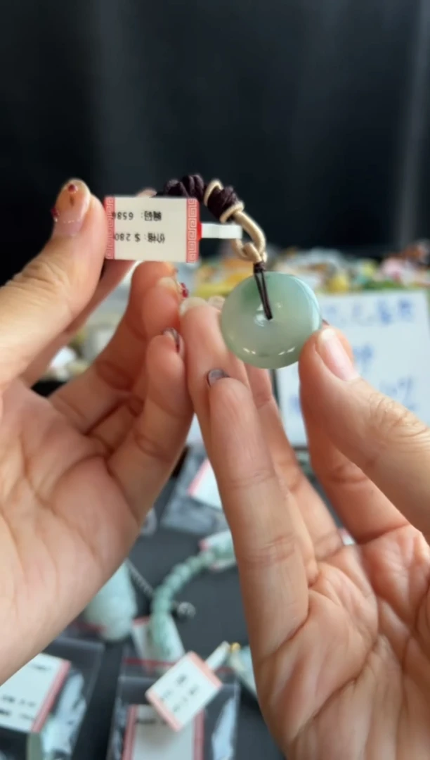 颈饰未镶嵌翡翠6586号买断