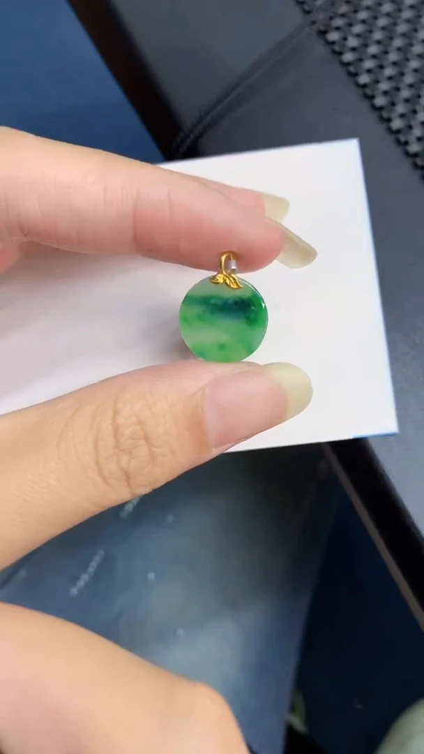 【闪购商品】翡翠颈饰18K金镶嵌000000008