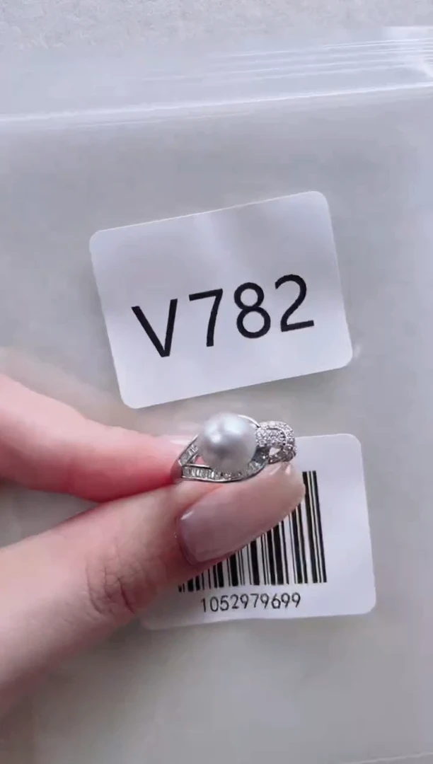 银S925镶嵌海水珍珠戒指V782