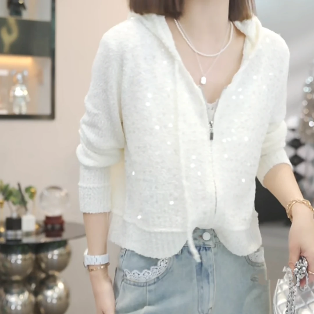 设计感时尚气质亮片毛衣帽衫女2025春季新款小香风拉链开衫上衣