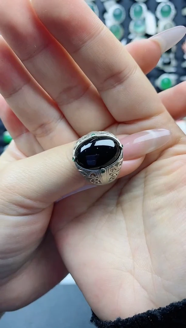 【闪购商品】翡翠戒指银S925镶嵌天然翡翠男戒