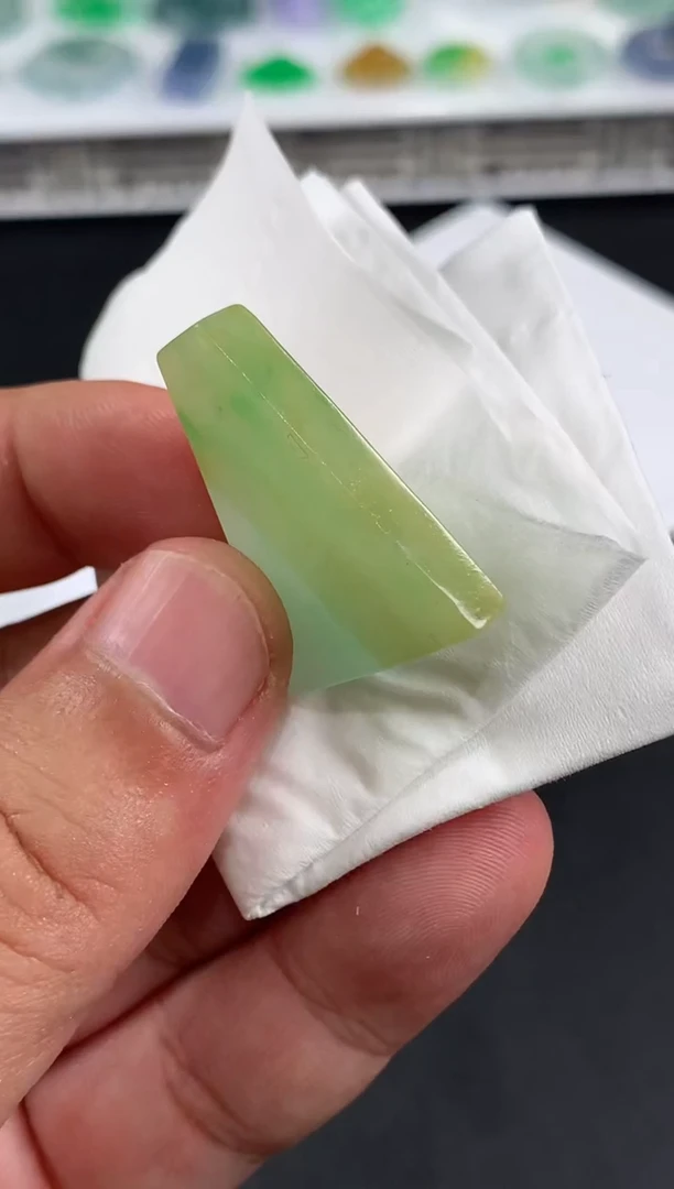 未镶嵌定制翡翠益*菌翡翠