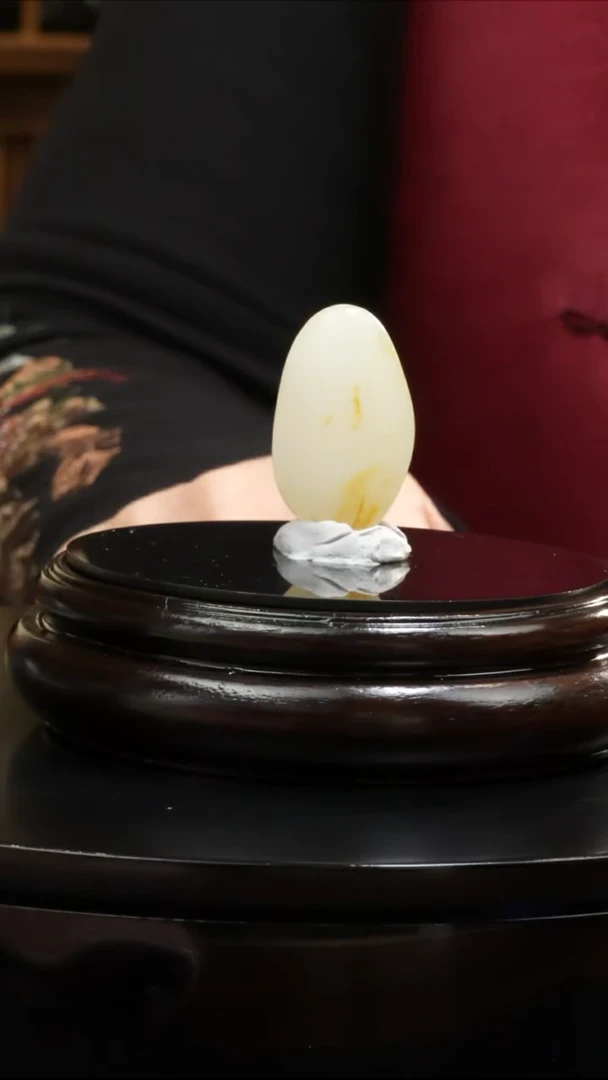 【闪购商品】和田玉吊坠(不含链)未镶嵌11.2克和田玉原石