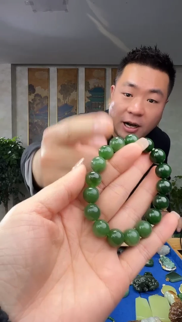 颈饰未镶嵌和田玉拍一发一