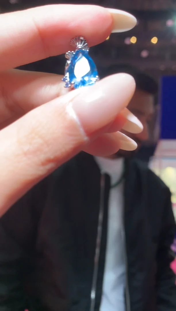 吊坠(赠链)银S925镶嵌托帕石【宝石世家严选】