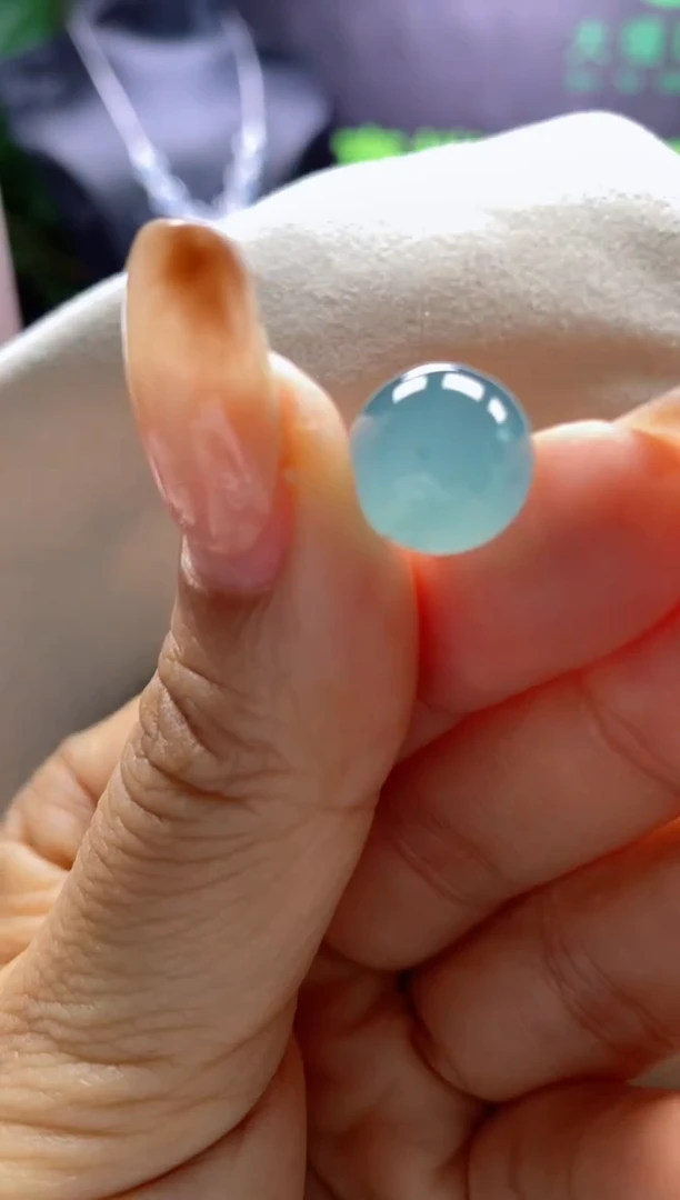 颈饰未镶嵌翡翠0987120889