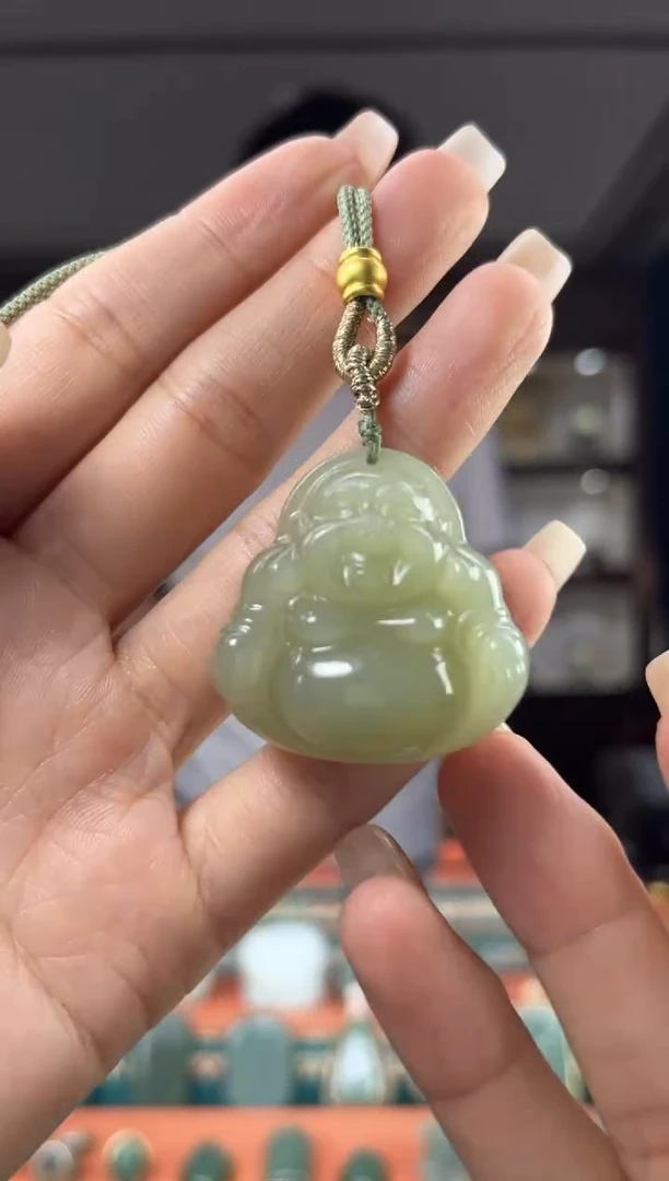 颈饰未镶嵌和田玉佩佩35mm左右