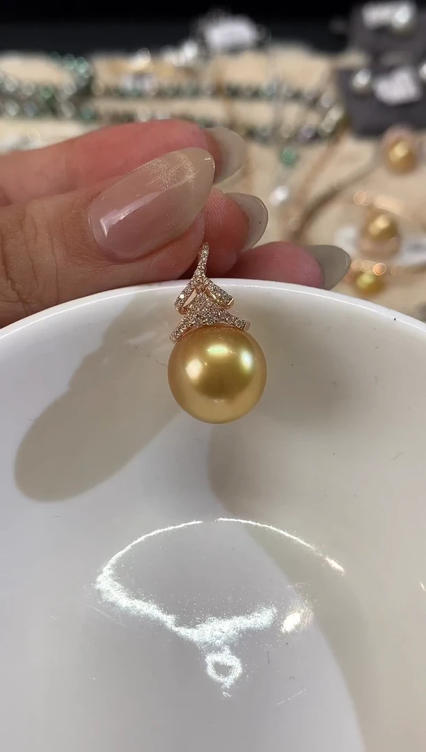 18K金镶嵌吊坠（不含链）海水珍珠A89|3980