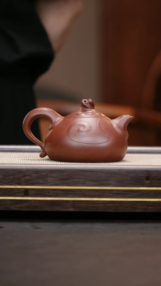 茶壶紫砂杰*云跟老紫泥  惊涛
