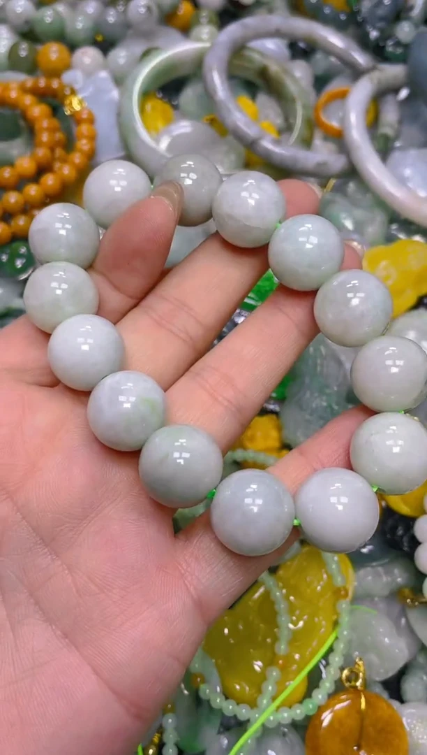 颈饰未镶嵌翡翠16-17mm