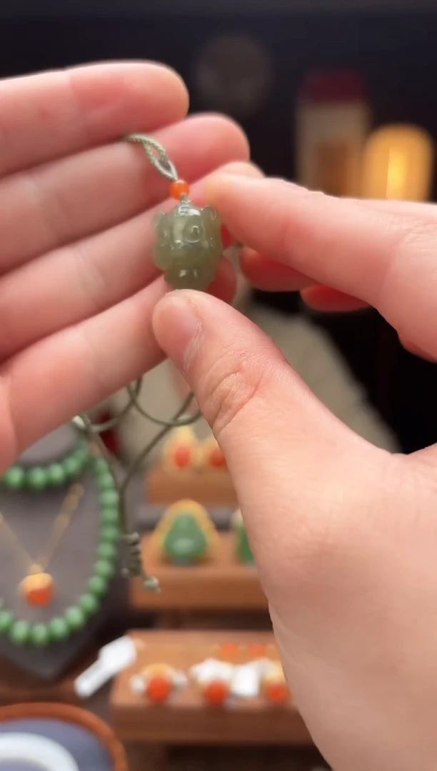 【闪购商品】和田玉AA9小老虎未镶嵌-