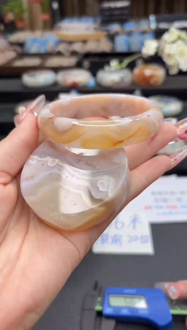 未镶嵌手镯石英质玉192(60圈赠送镯心)
