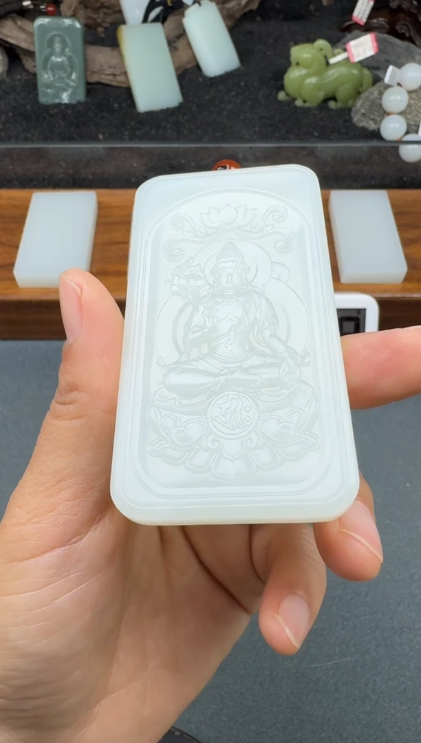 颈饰未镶嵌和田玉2