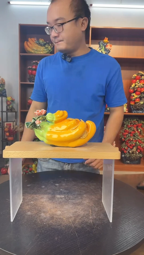 陶瓷有底座小佛手