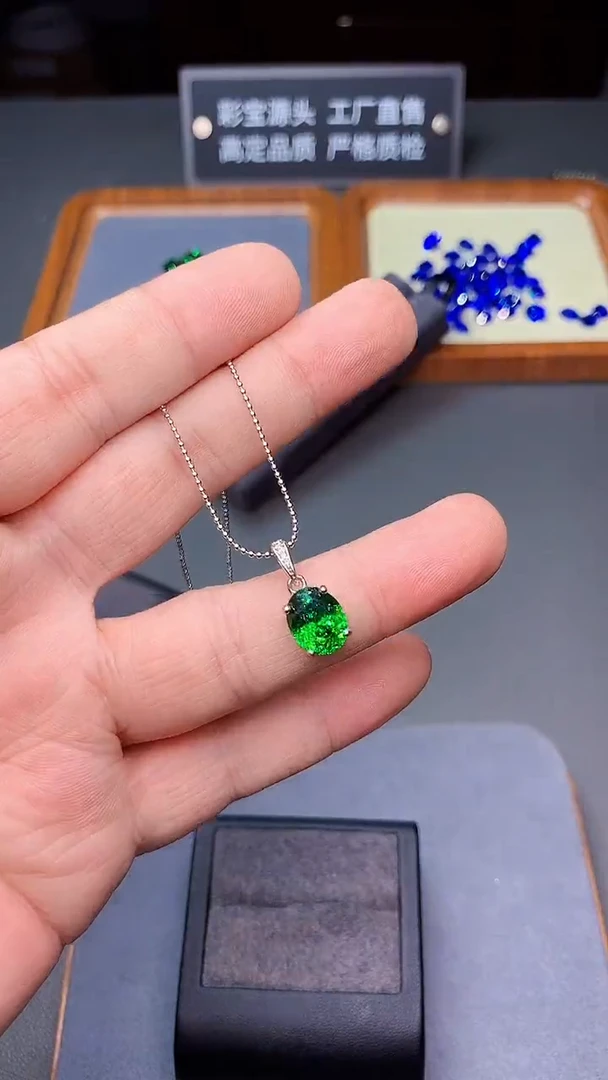 颈饰银S925镶嵌碧玺...