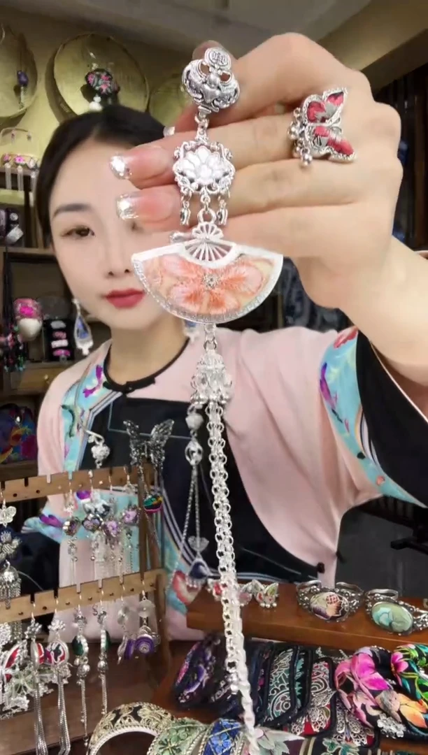 刺绣非遗刺绣民族风饰品