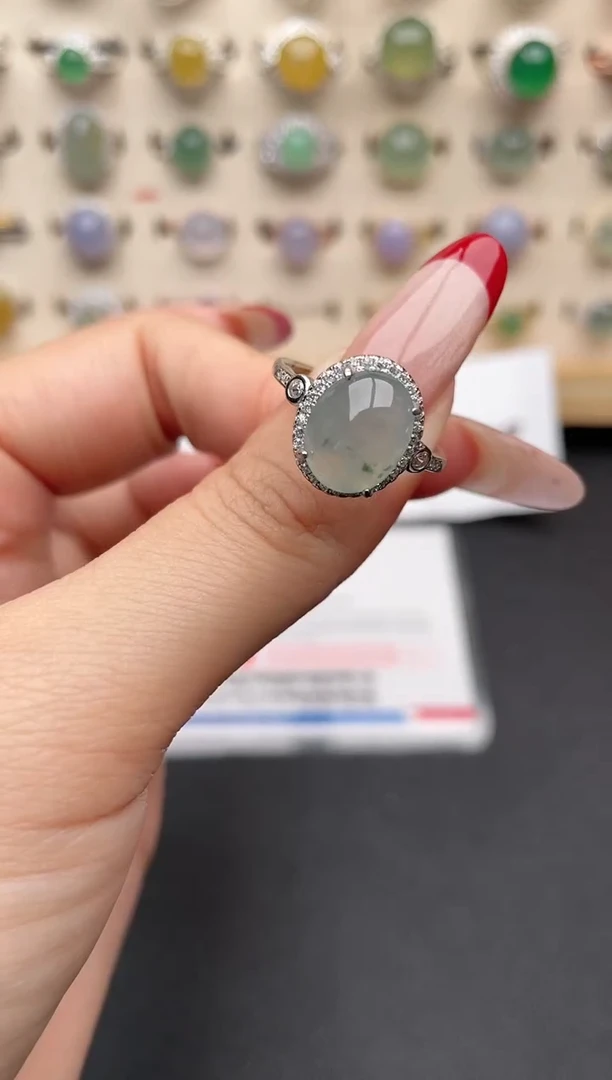 【闪购商品】翡翠戒指银S925镶嵌一物一证一礼盒
