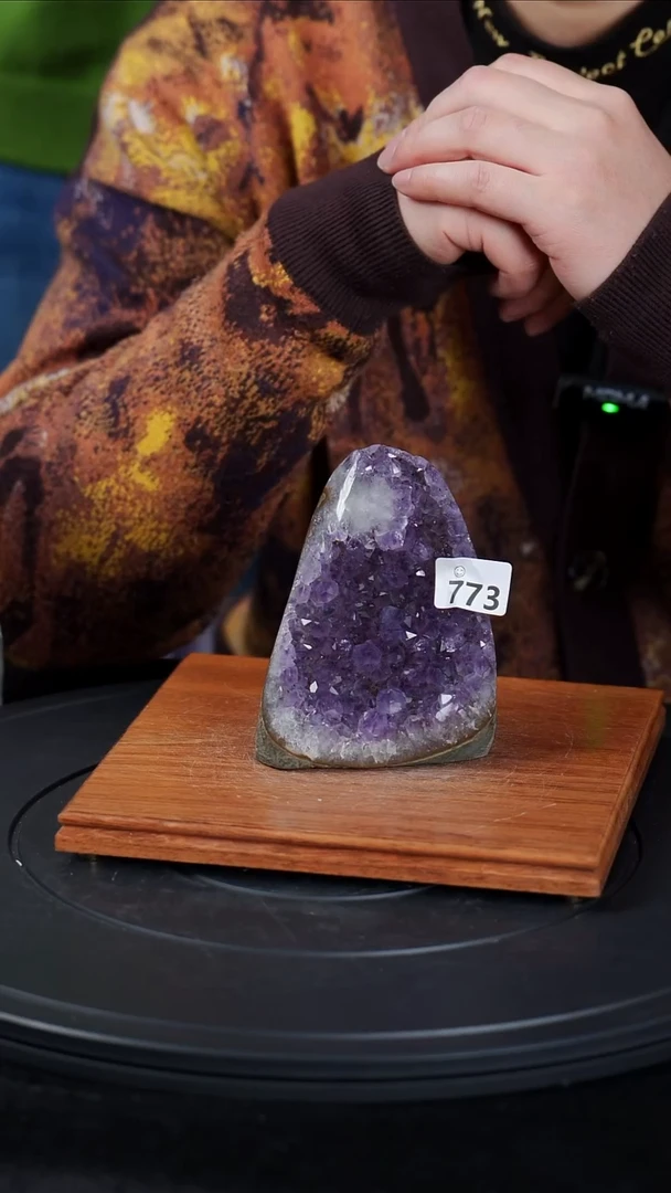 【闪购商品】紫晶大型摆件（非配饰）未镶嵌水晶