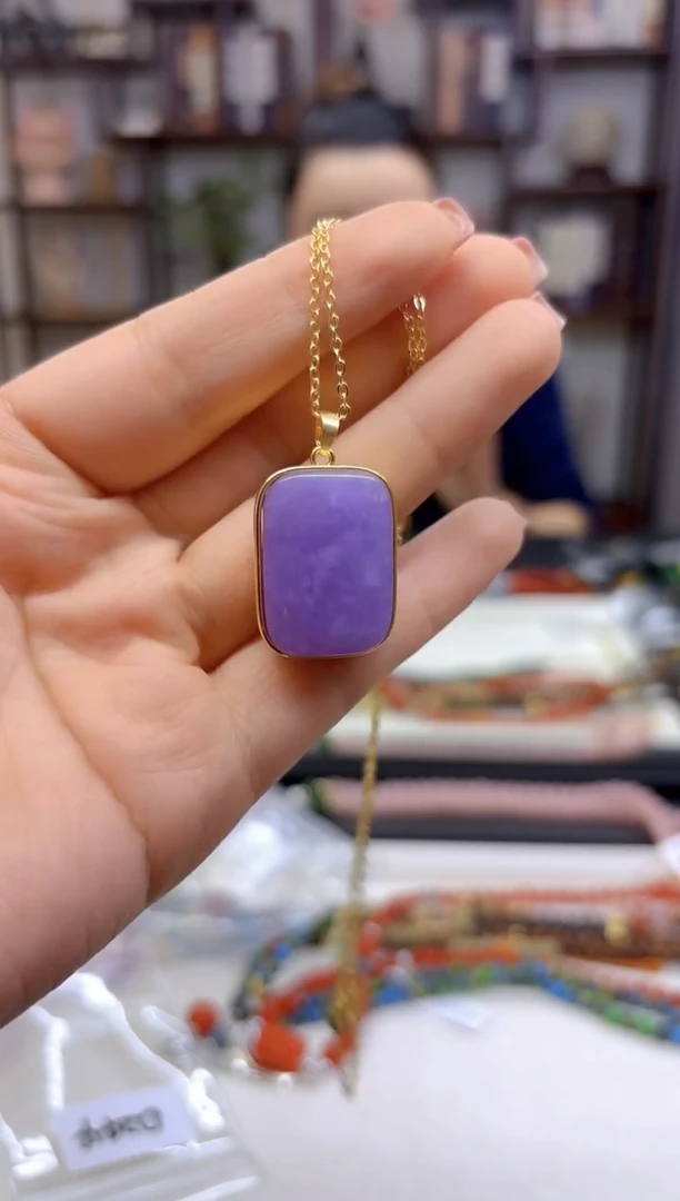 【闪购商品】翡翠吊坠(赠链)银S925镀金镶嵌D244