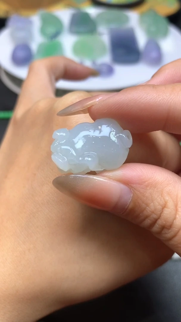 【闪购商品】定制翡翠未镶嵌翡翠