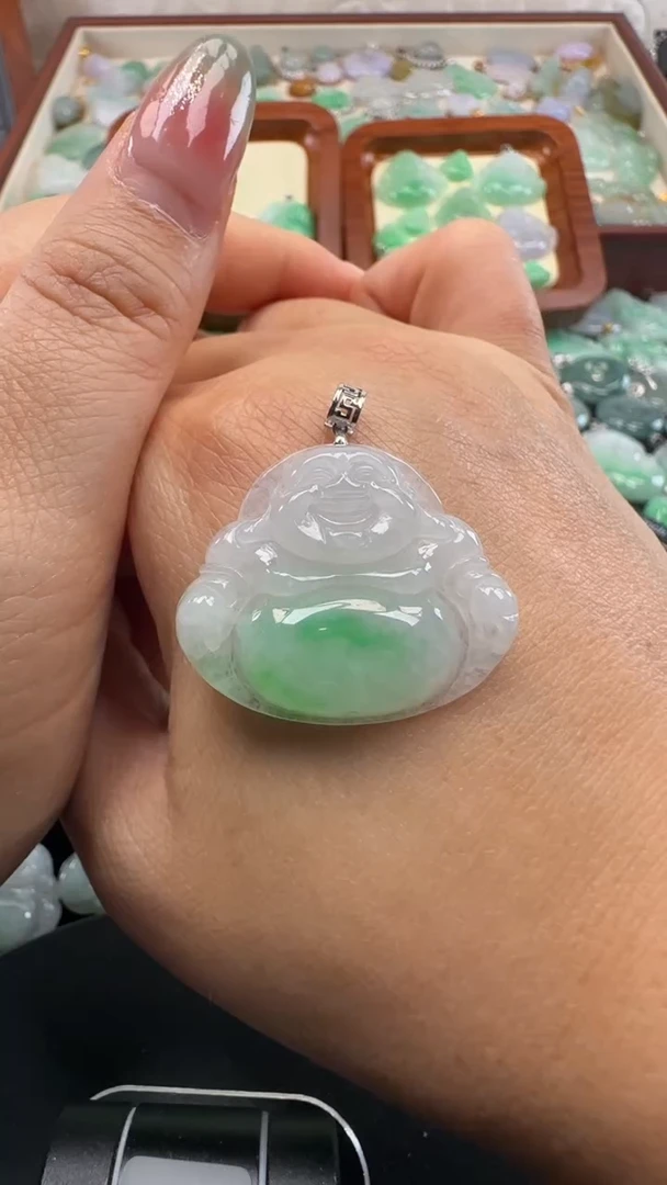 吊坠(不含链)18K金镶嵌翡翠佛公