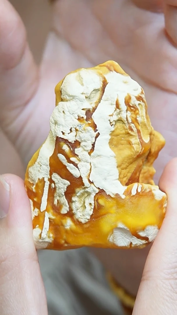 【闪购商品】琥珀裸石未镶嵌原石