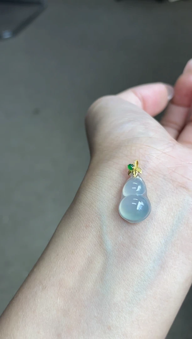 颈饰18K金镶嵌翡翠(32号链接)纯天然A货缅甸翡翠葫芦吊坠