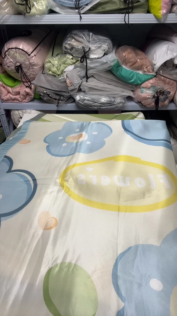 95%以上冰丝席120*200 云朵
