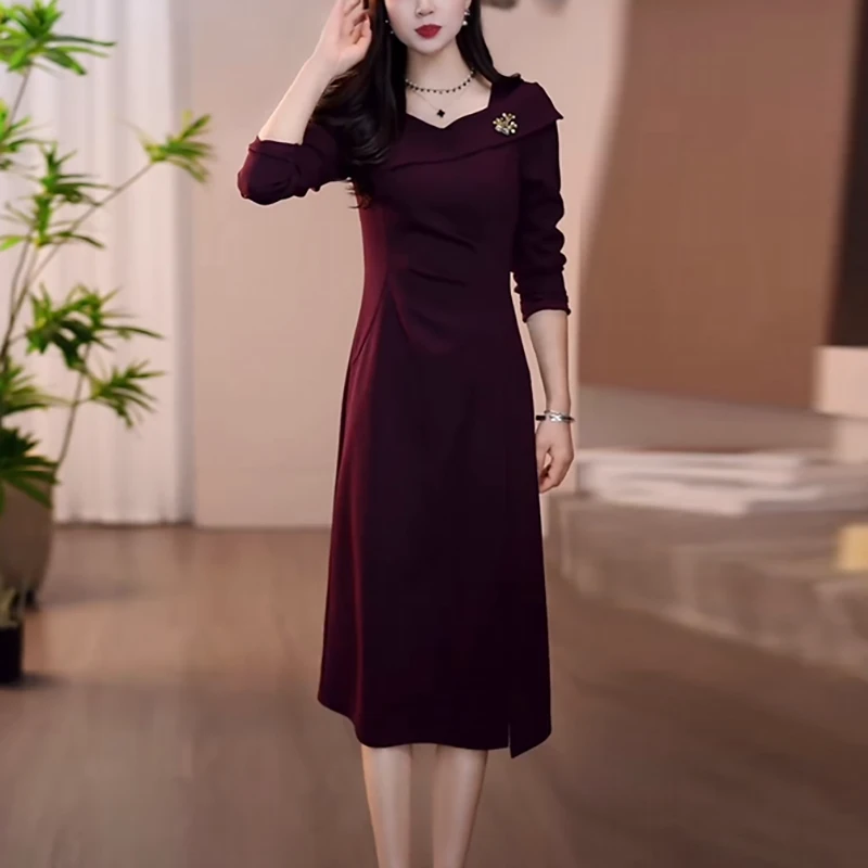 棉感软精纺气质轻奢高级感女装2025秋季新款时尚减龄显瘦连衣裙子