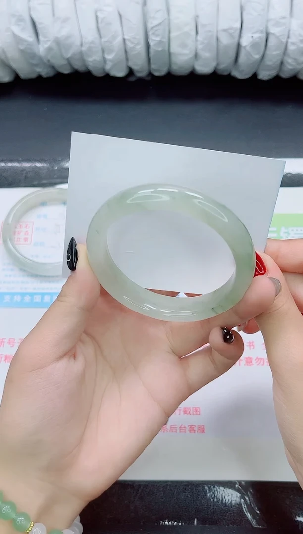 未镶嵌手镯石英质玉036-58
