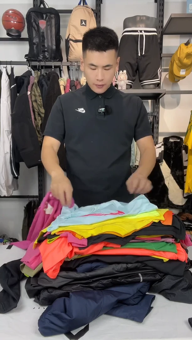 3253 编码 瑕疵修复以直播间为准 尺码m