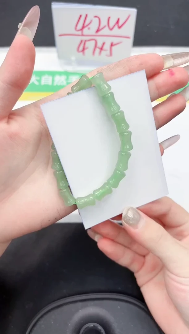 【闪购商品】石英质玉手镯未镶嵌1111111