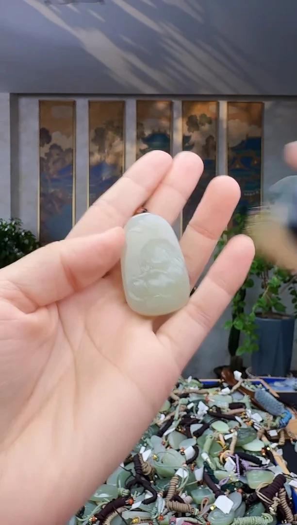 未镶嵌和田玉挂件拍一发一